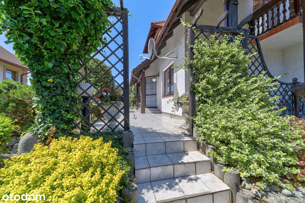 Dom z wyjątkowym widokiem. Bez prowizji.-18