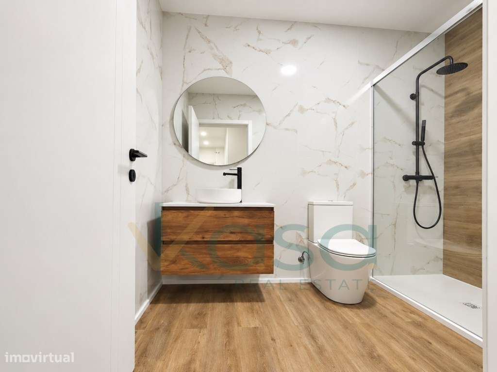 T2 totalmente remodelado e equipado no Lavradio | 83 m² | 265.500 €-13