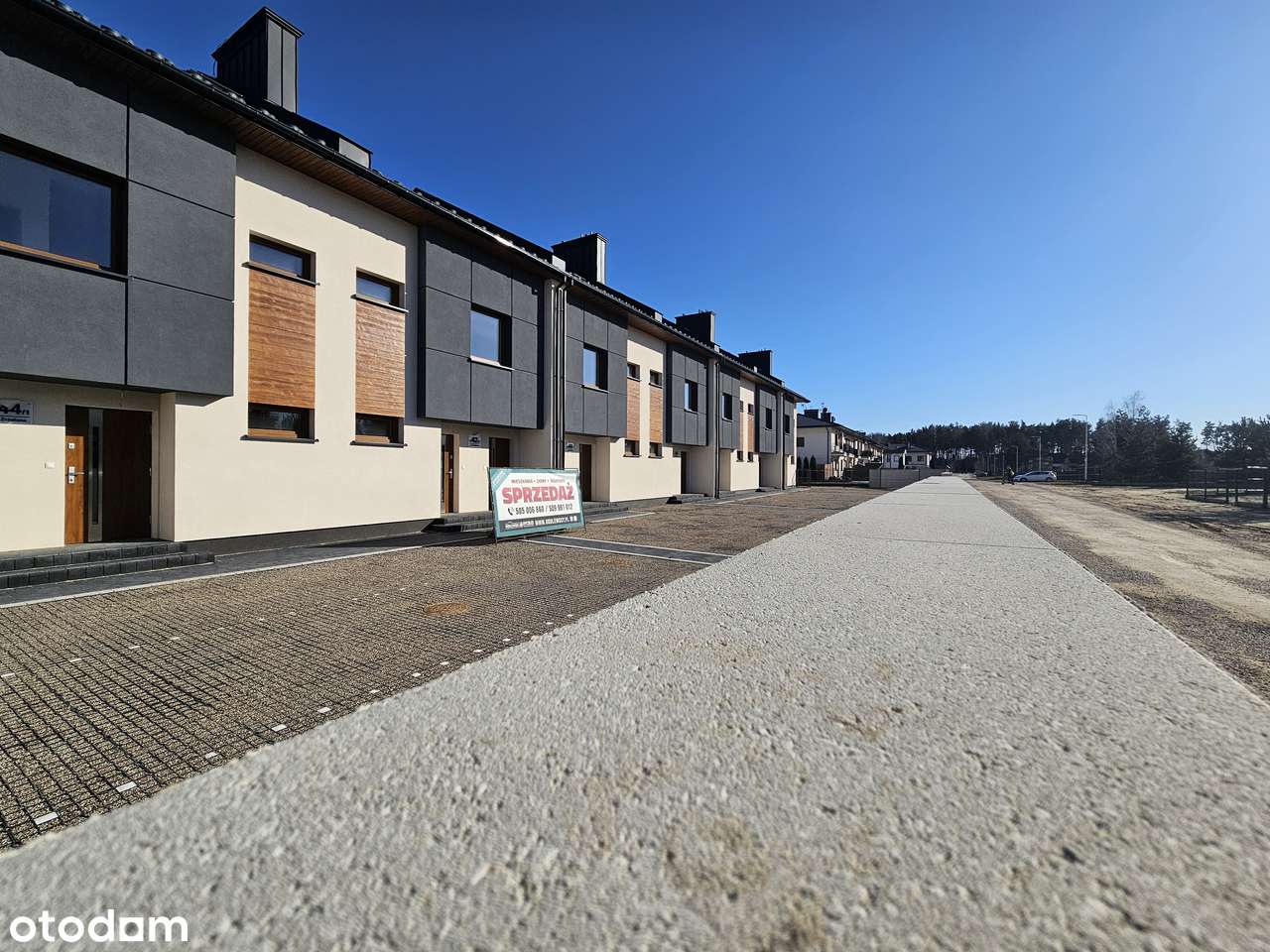 Rodzinne 101 m² – jasne wnętrza, dobra lokalizacja, duży ogród!-0