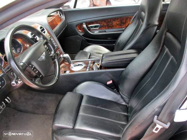 Bentley Continental GT - 12