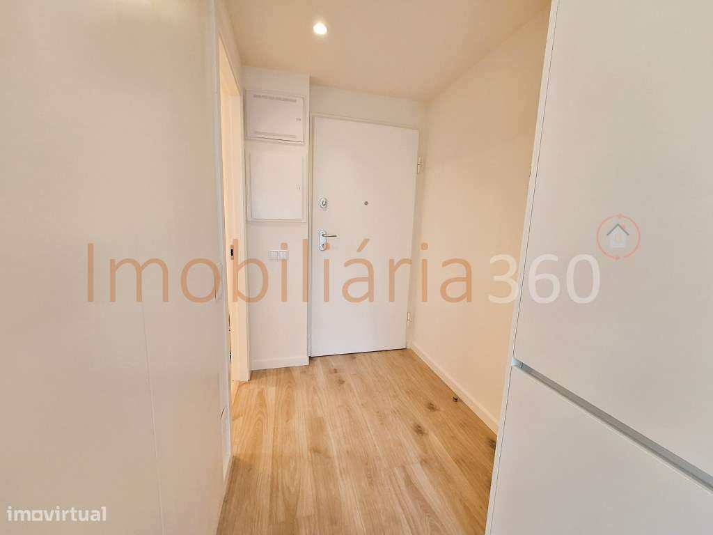 **Apartamento T0+1 Novo Caulinos**-16
