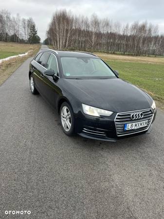 Audi A4 2.0 TDI S tronic - 5