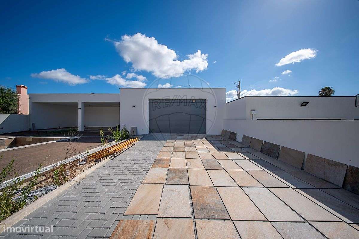 Moradia T5 para venda-20
