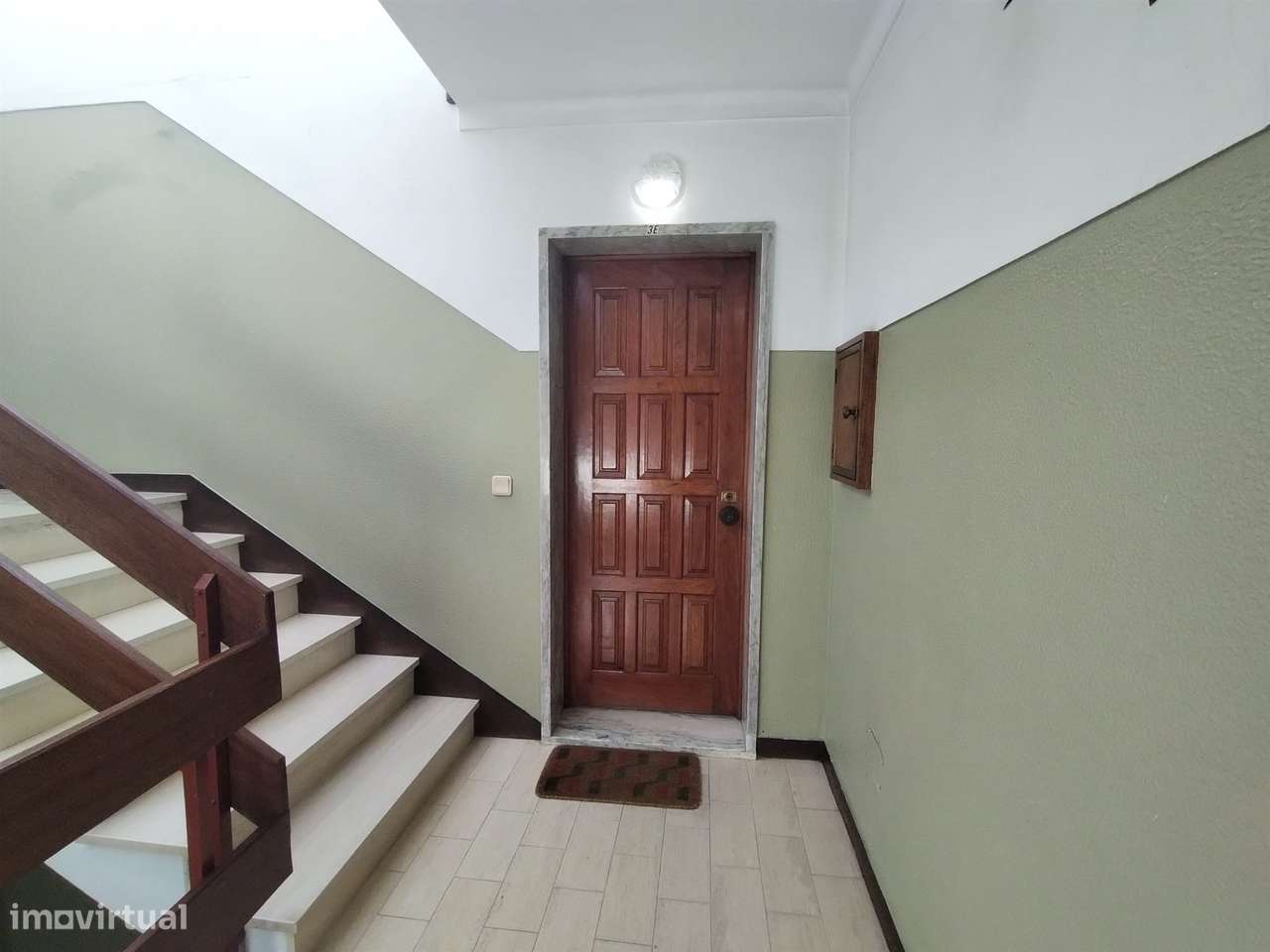 Apartamento T3 / Varandas / Marquise / Garagem / Quinta do Bispo / Lei-12