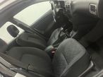 Toyota Avensis S/D 1.6 Executive - 14