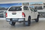 Toyota Hilux 2.4 D-4D 4X4 Cabine Dupla - 15