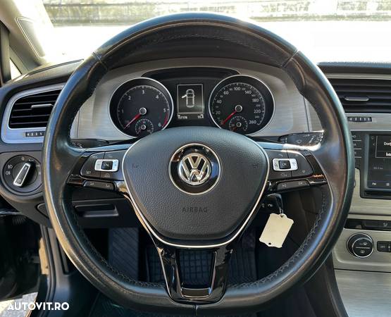Volkswagen Golf 1.6 BlueTDI Comfortline - 14