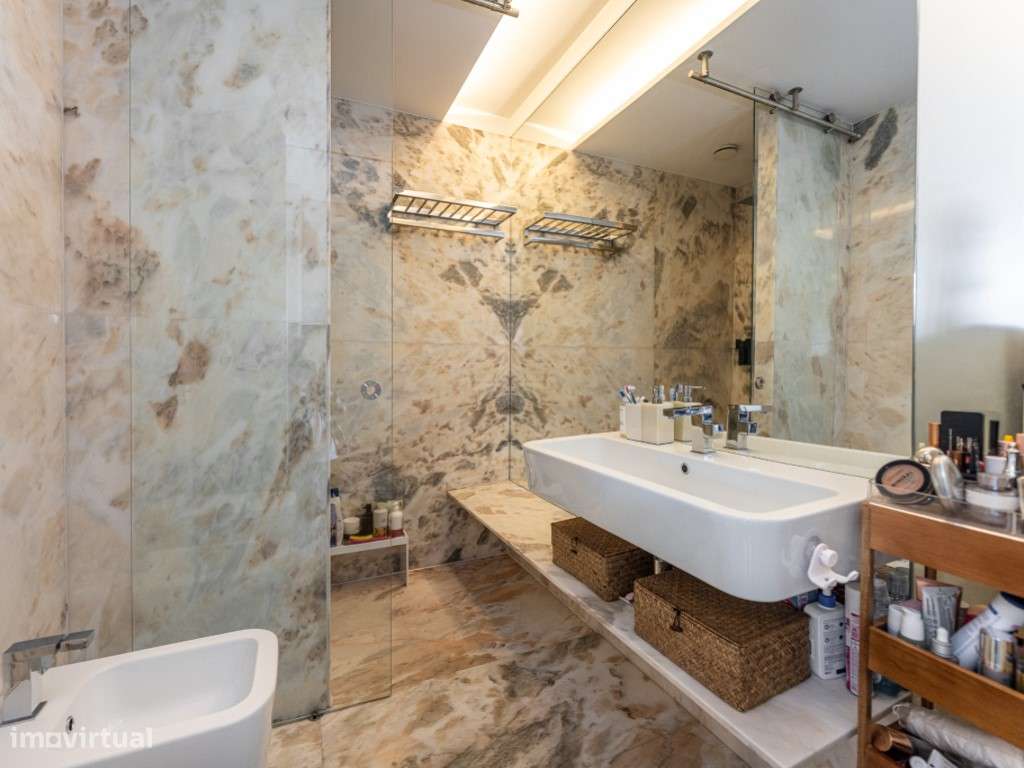 T3, como novo, vista rio no Cais do Cavaco-26