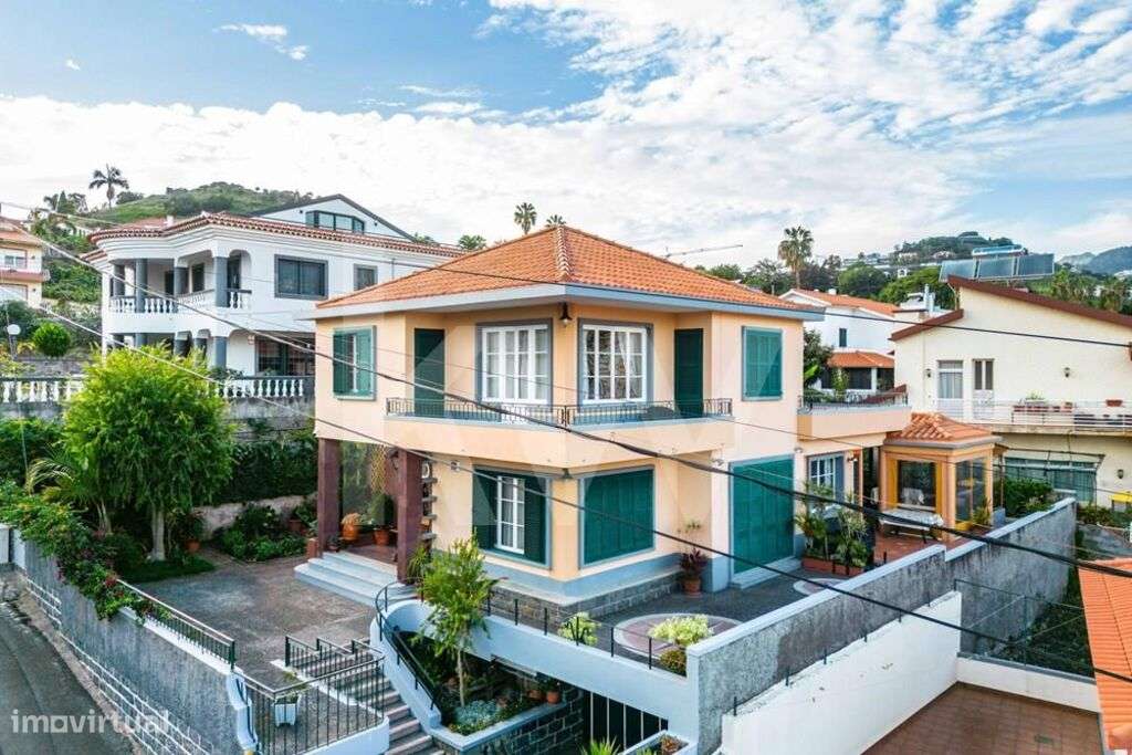 Exclusiva Moradia T4 com Jardim e Vista, por Valor de Apenas 2 T1 - Grande imagem: 3/60