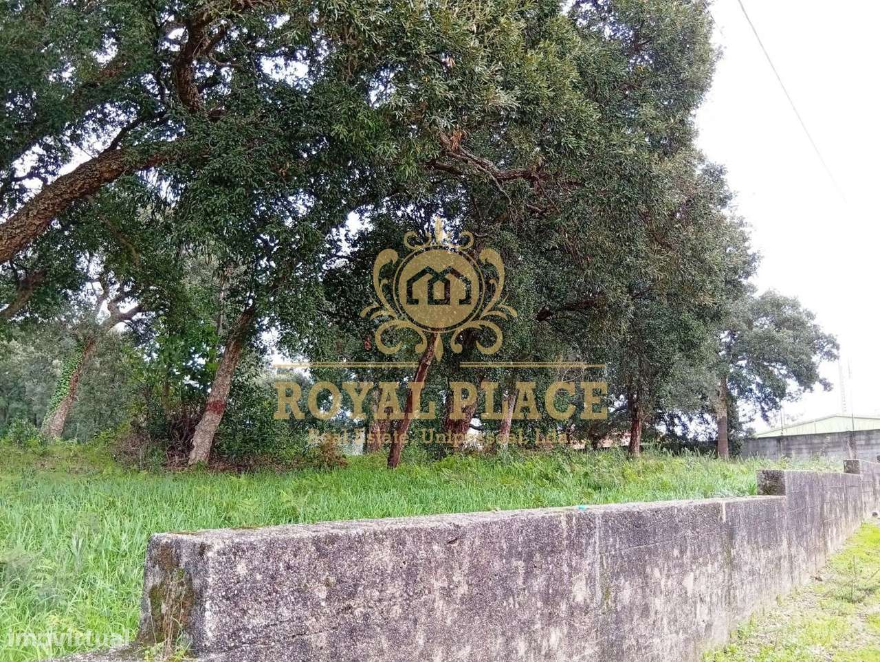 Terreno Urbano com 1.782m2 em Paços de Brandão, Santa Maria da Feira - Grande imagem: 4/9