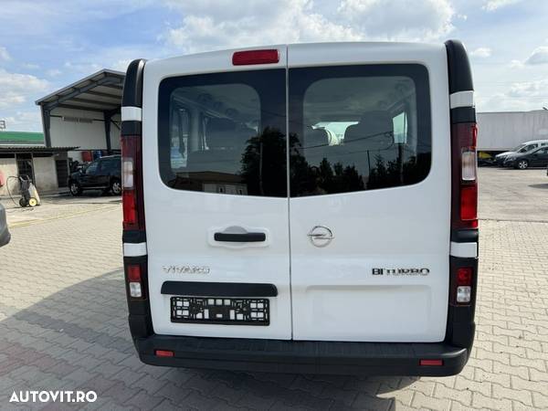 Opel Vivaro - 12