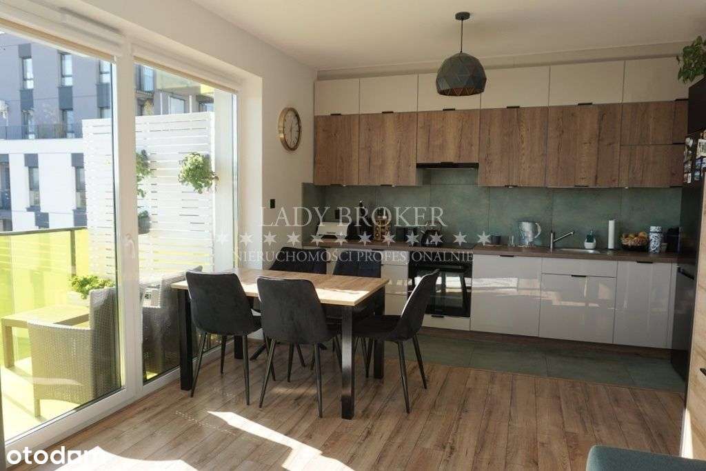 Stylowe 4 pokoje z wyposażeniem i komórką lok.-10