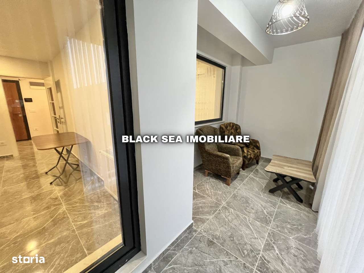 Apartament 2 camere de vanzare - zona Carrefour / Tomis Plus - Ocazie-11