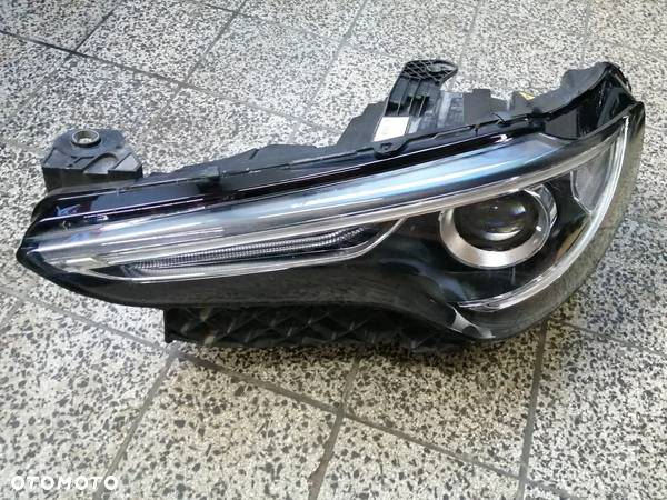 ALFA ROMEO STELVIO 16-20 LAMPA PRZÓD PRZEDNIA PRAWA LEWA BI-XENON LED SKRĘTNY SKRĘTNE - 9