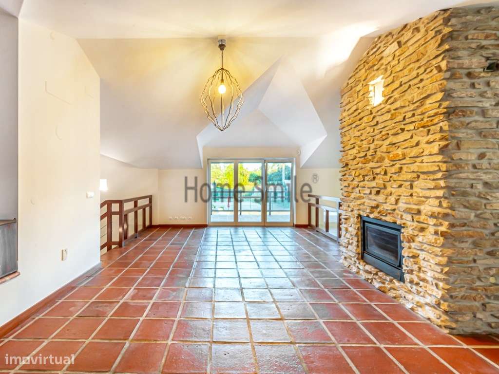 MORADIA LUXO STO ESTEVÃO. PISCINA. GARAGEM. COURT TÉNIS-44