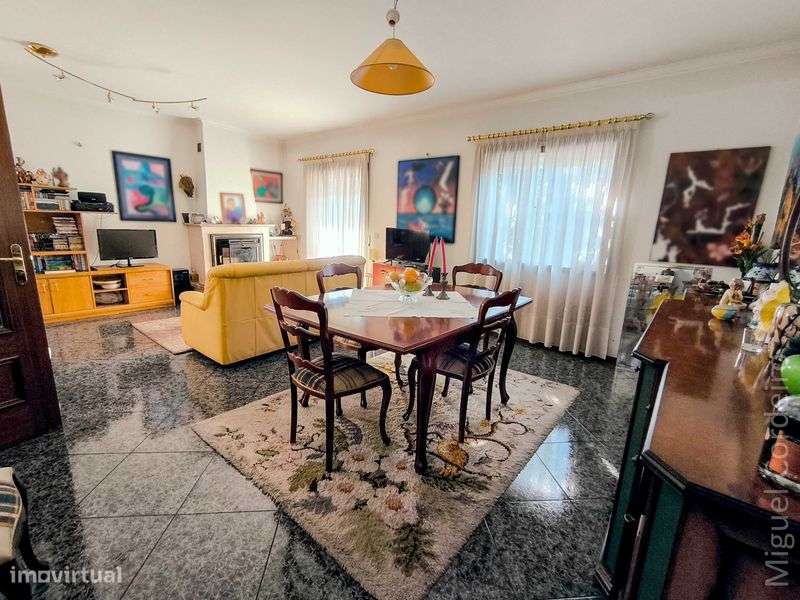 Moradia T4 de 3 frentes - Guifões, Matosinhos - Grande imagem: 5/12