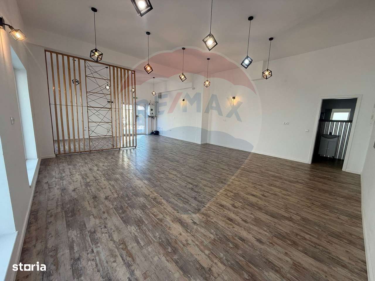 Spațiu comercial de vânzare in Selimbar - Imagine principală: 2/3