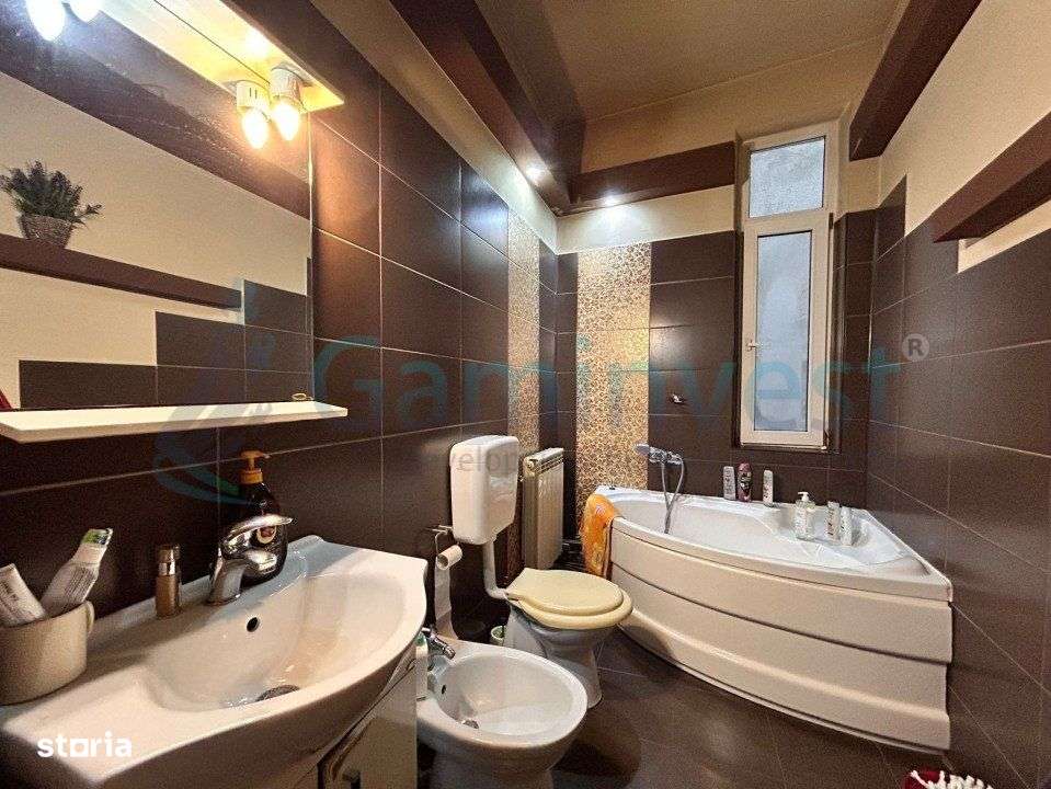 Gaminvest Casa de vanzare, zona Spitalului Judetean, Oradea,V3959 - Imagine principală: 5/11