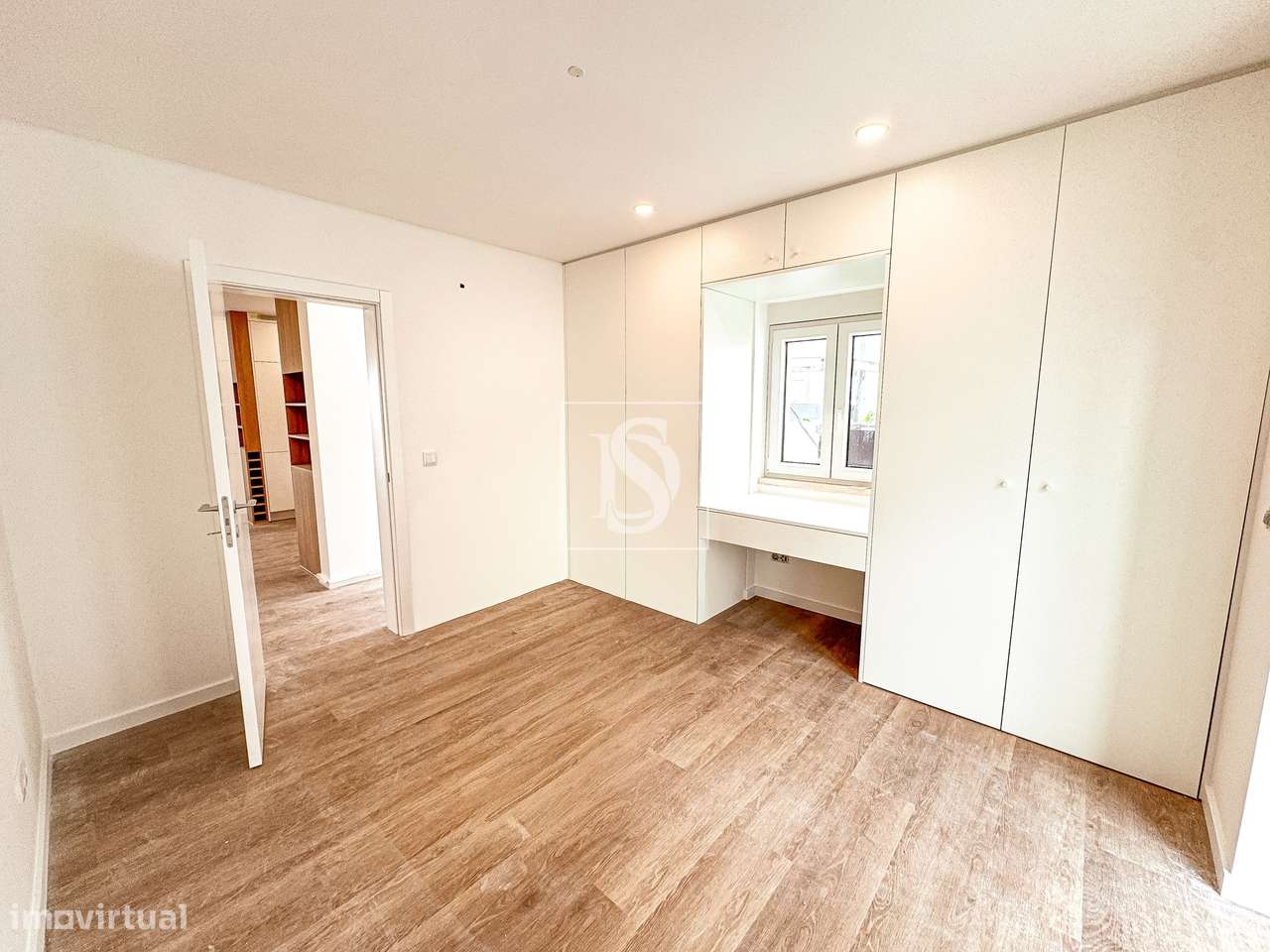 Andar de Moradia T3 situado no R/C - Renovado no Planalto de Santarém - Grande imagem: 3/17