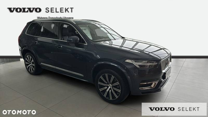 Volvo XC 90 - 7