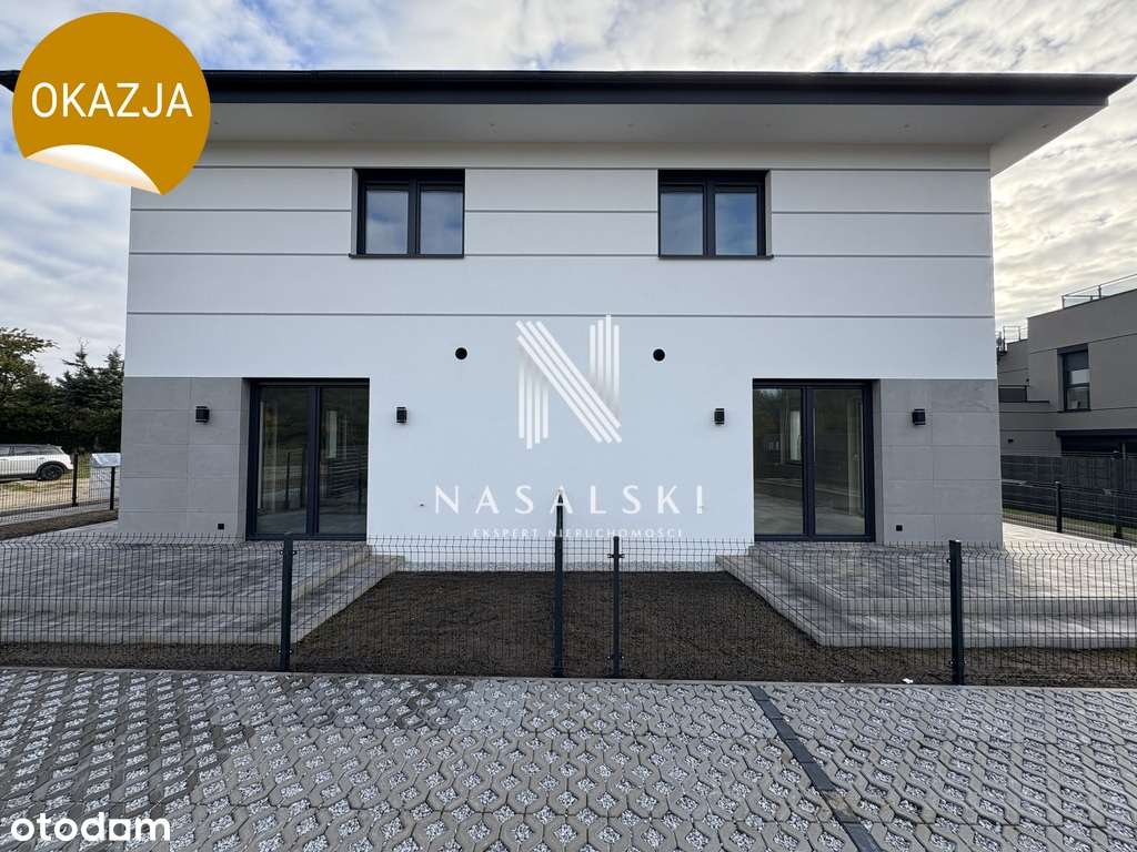 Dom w zabudowie bliźniaczej z ogródkiem i tarasem - Pełny obrazek: 1/9