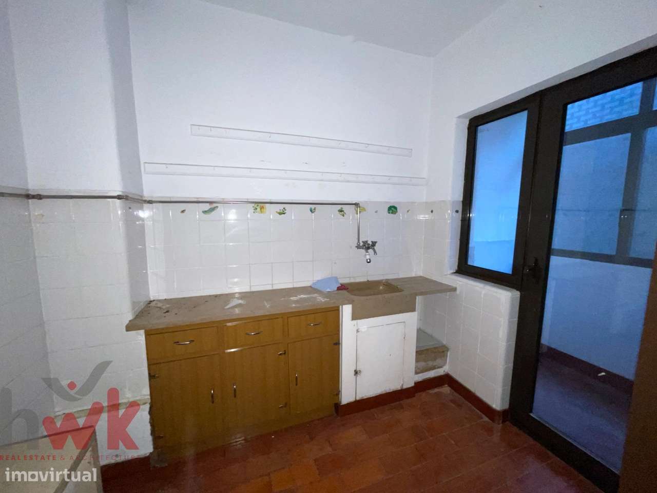 Apartamento T3+1 no Centro de Seia-6