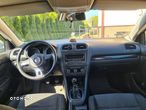 Volkswagen Golf VI 1.6 TDI Comfortline - 10