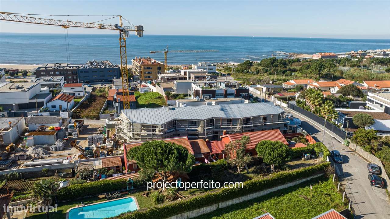 Moradia T3+1 Venda em Canidelo,Vila Nova de Gaia - Grande imagem: 4/44