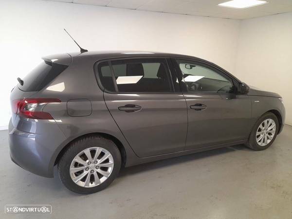 Peugeot 308 1.6 BlueHDi Style - 4