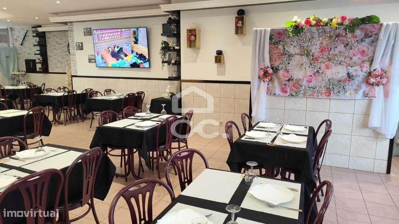 Loja comercial à venda em Vila Nova do Campo — Santo Tirso-6