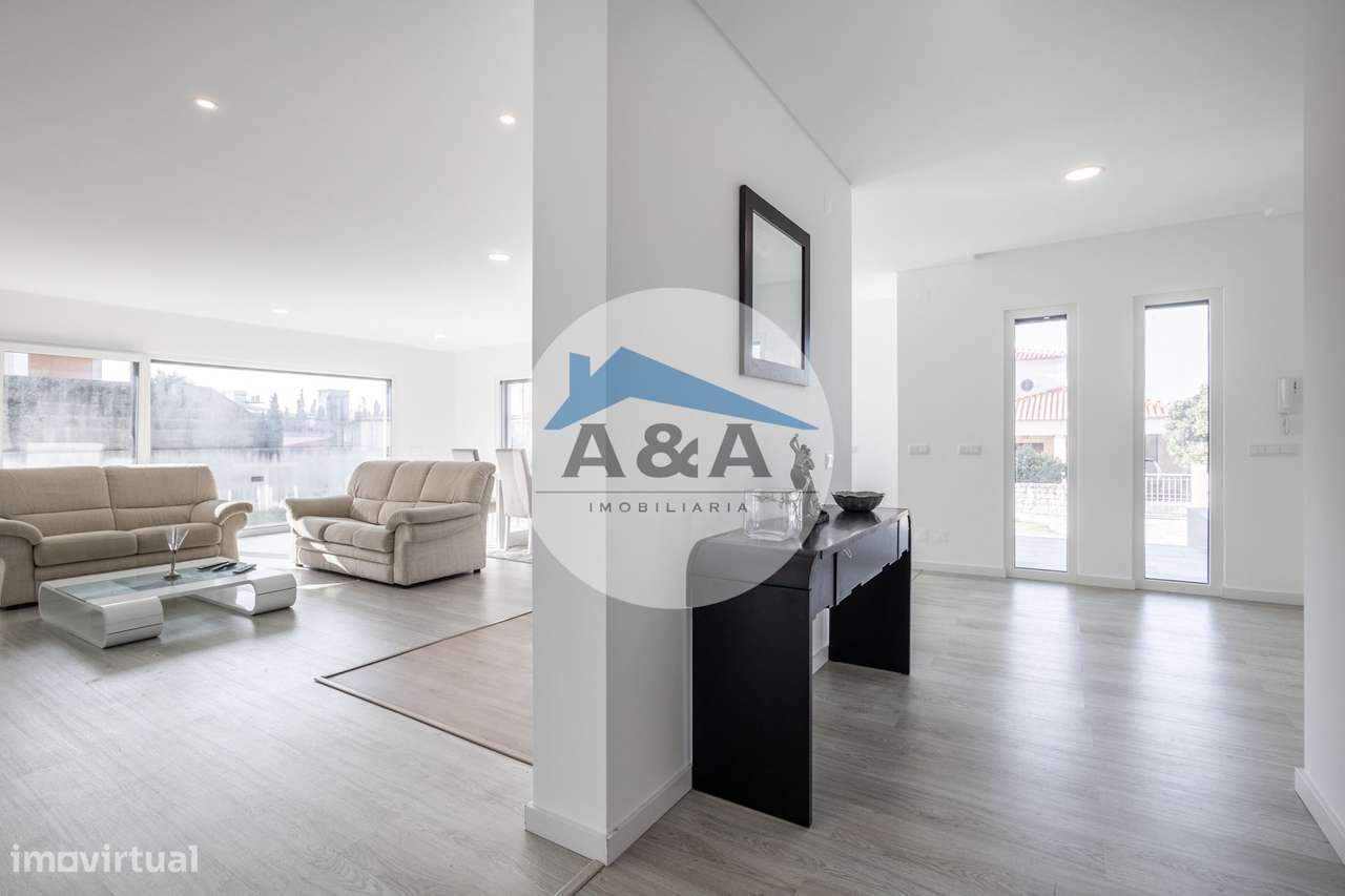 Moradia V4+2 como Nova - Caldas da Rainha - Grande imagem: 4/60