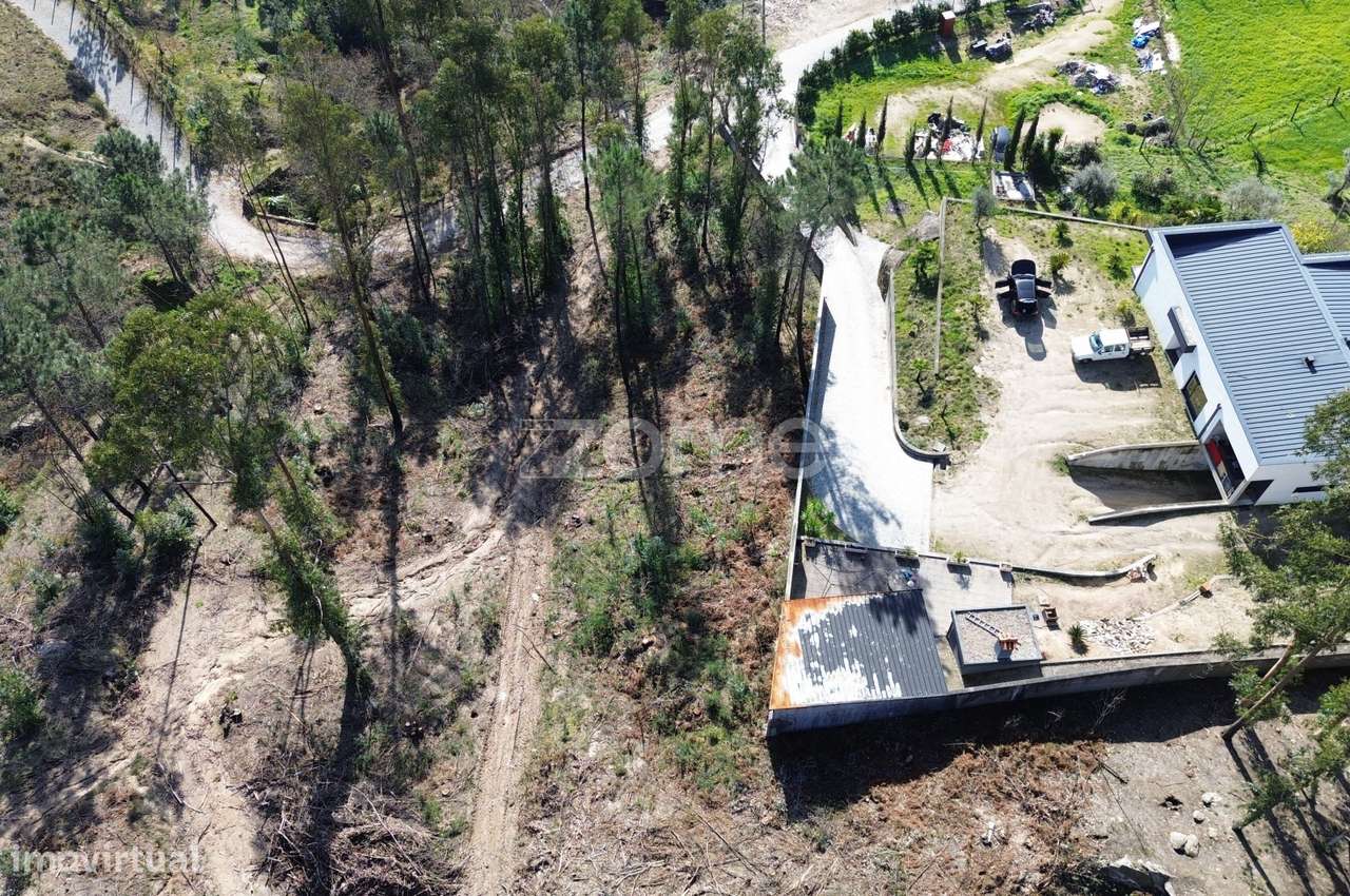 Terreno em MANCELOS | Zona Residencial-6