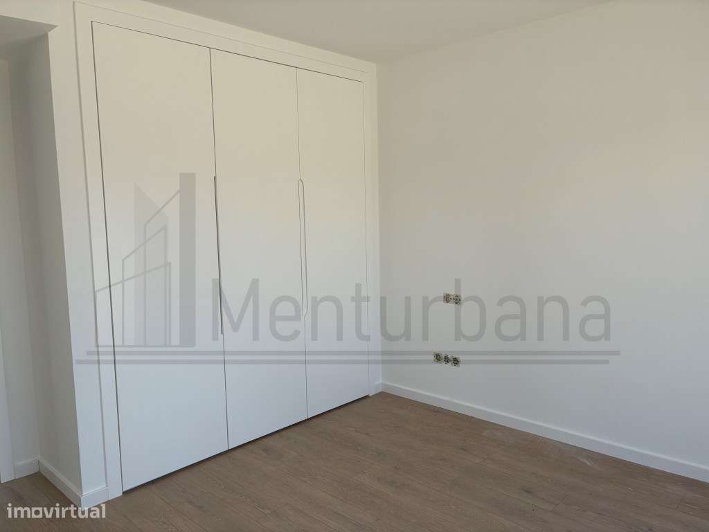 FANTÁSTICA MORADIA COM PISCINA EM MANIQUE - CASCAIS-25