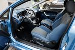 Ford Fiesta 1.6 Ghia - 16