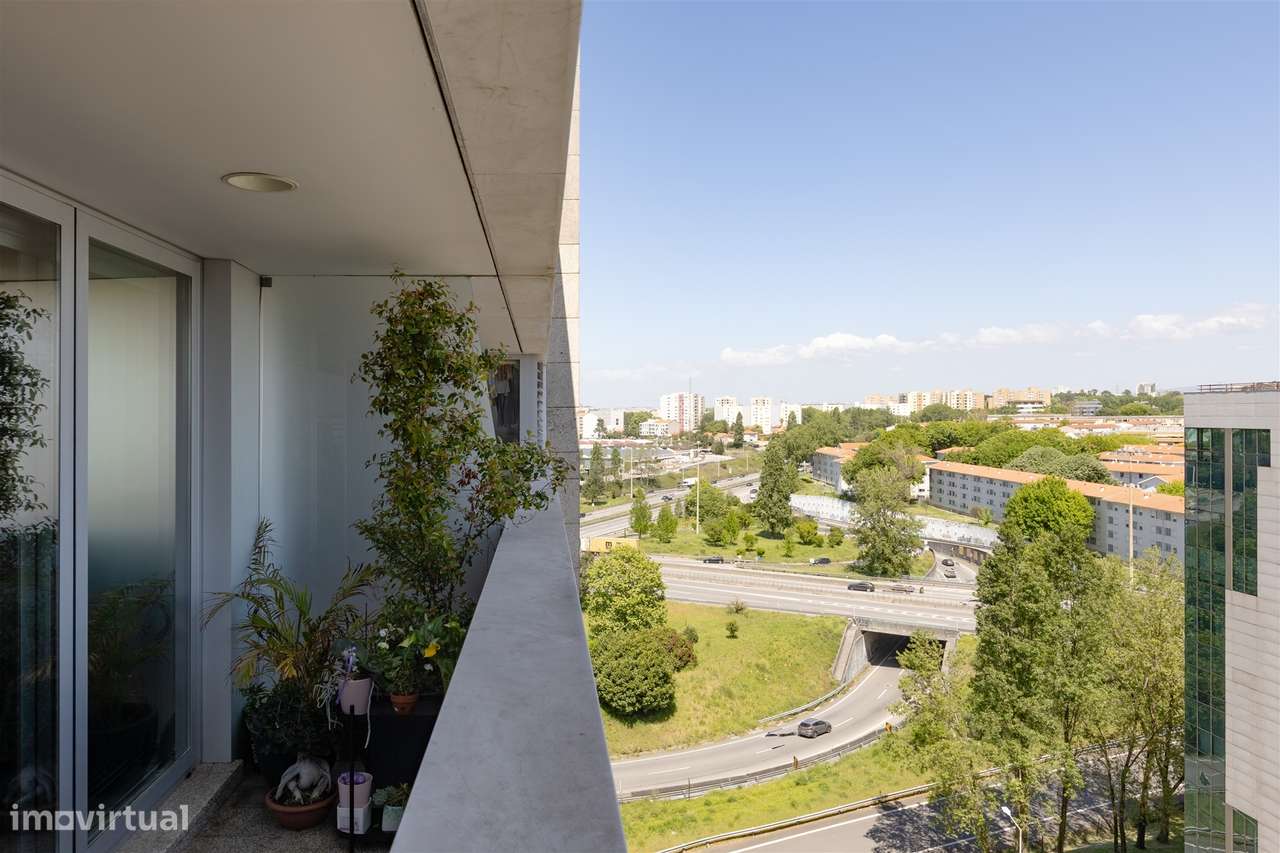 Apartamento T3 no Bessa com Varanda e Garagem box-37