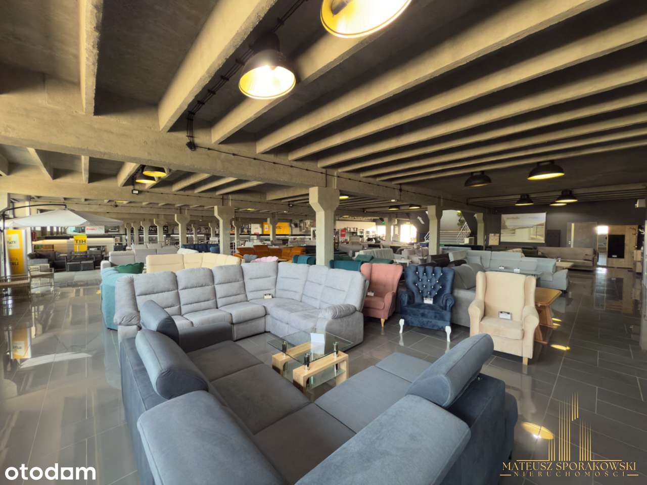 Gniezno – Obiekt handlowo-usługowy 2600 m² z magazynem - 2 kondygnacje-10