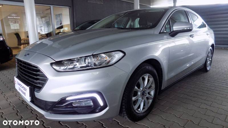 Ford Mondeo - 36