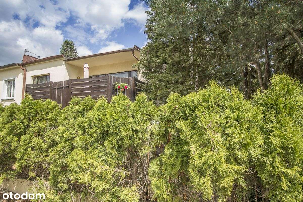 Urokliwy dom, obok Lasek Marceliński, garaż-10