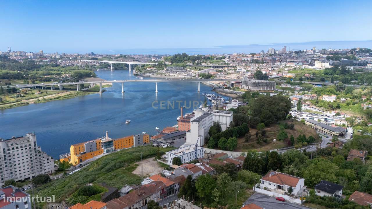 T2 Único com Terraço de 277m² | Valbom, Gondomar-45