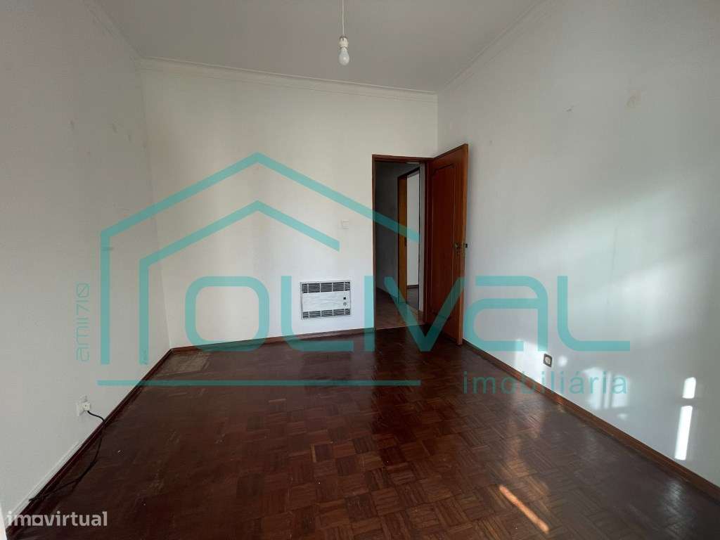 *****RESERVADO***** APARTAMENTO T2 CENTRO DE ALVERCA-10