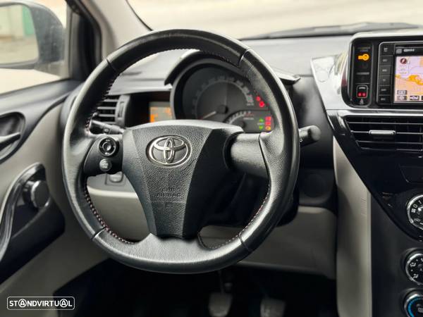 Toyota iQ 1.33 VVT-i 2 NAVI+Bluetooth - 9