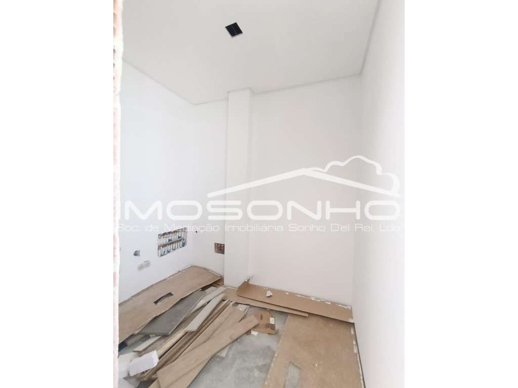Moradia T3 Nova | Design Moderno | Eficiência A+ | Jardim, Garagem ...-6