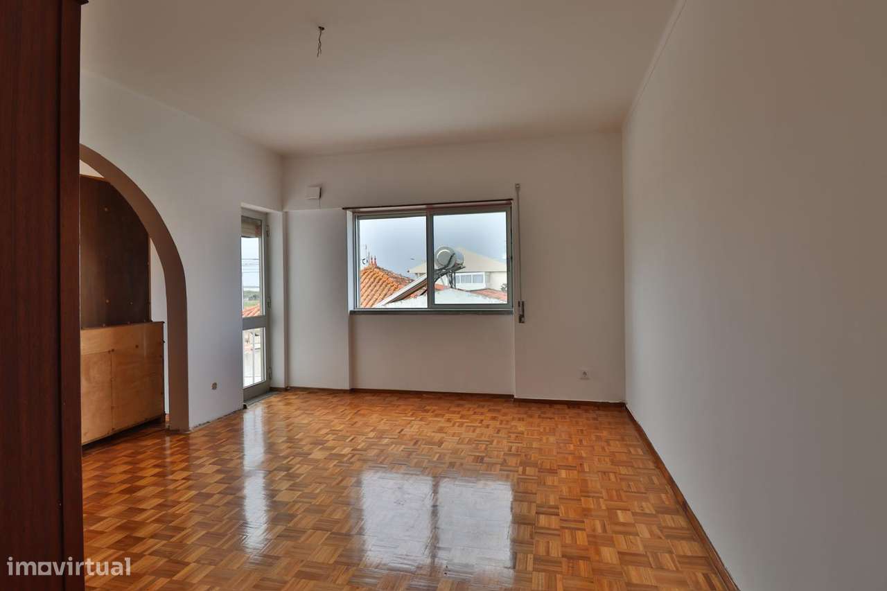 Moradia Isolada  com 3.400 m²  – Potencial único perto do Baleal - Grande imagem: 5/31