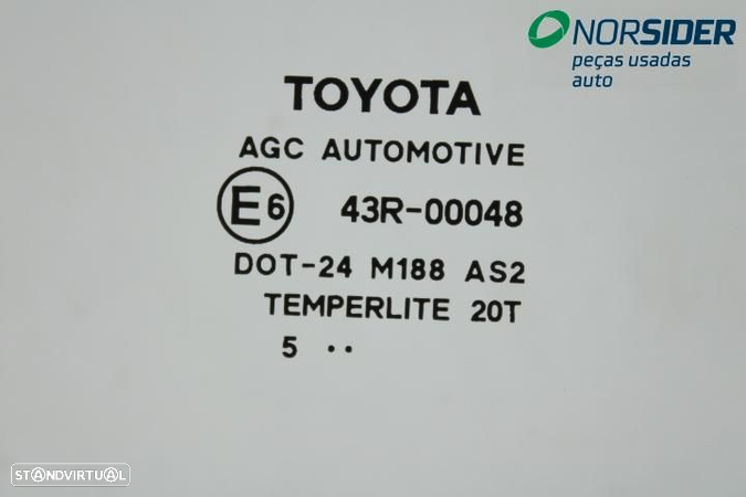 Vidro porta tras direita Toyota Yaris|14-17 - 3