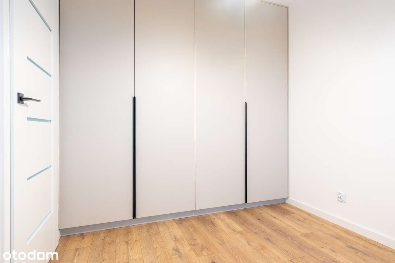 Nowoczesne 2-pokojowe mieszkanie z balkonem + piwnica + klimatyzacja-6