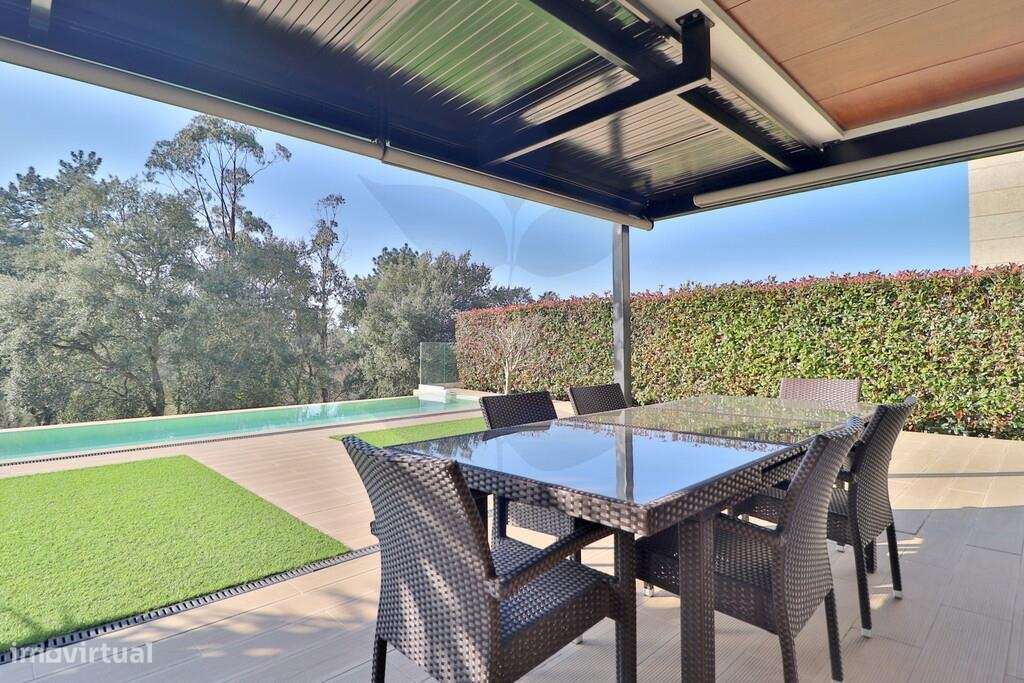 Venda Moradia Geminada Palmeira T4-20