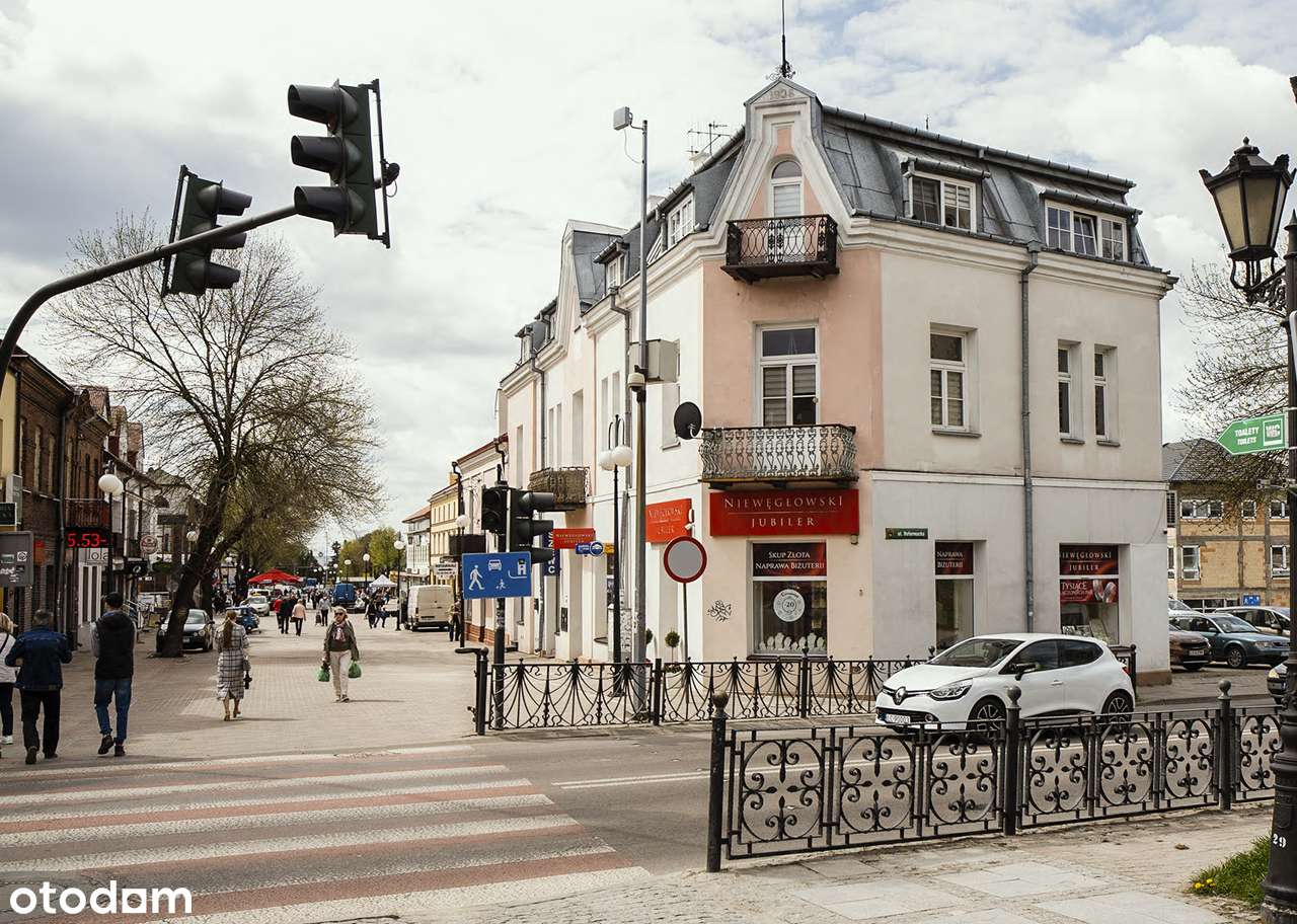 Lokal w ścisłym centrum miasta, deptak, 80m2, ROI 6,9% - Pełny obrazek: 1/3