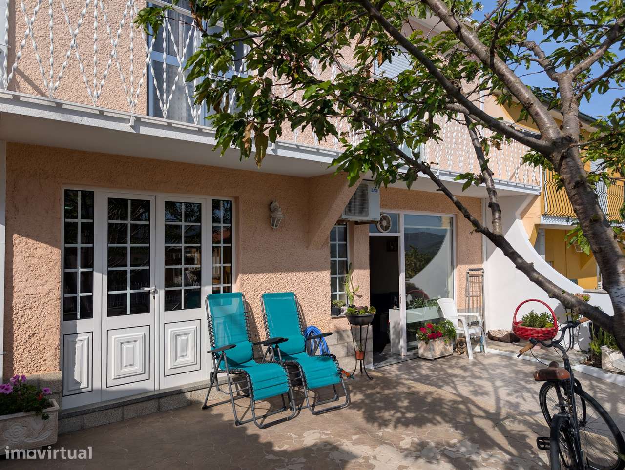 Moradia Geminada T3 + Escritório em Ferreirim - Lamego-6