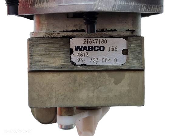 ZAWÓR HAMULCA RĘCZNEGO 21647180 9617230540 1708854 WABCO DAF LF - 3