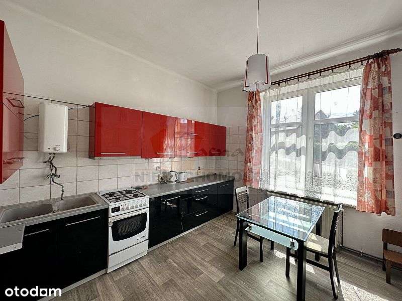 na sprzedaż dom parterowy z poddaszem + murowany garaż-8